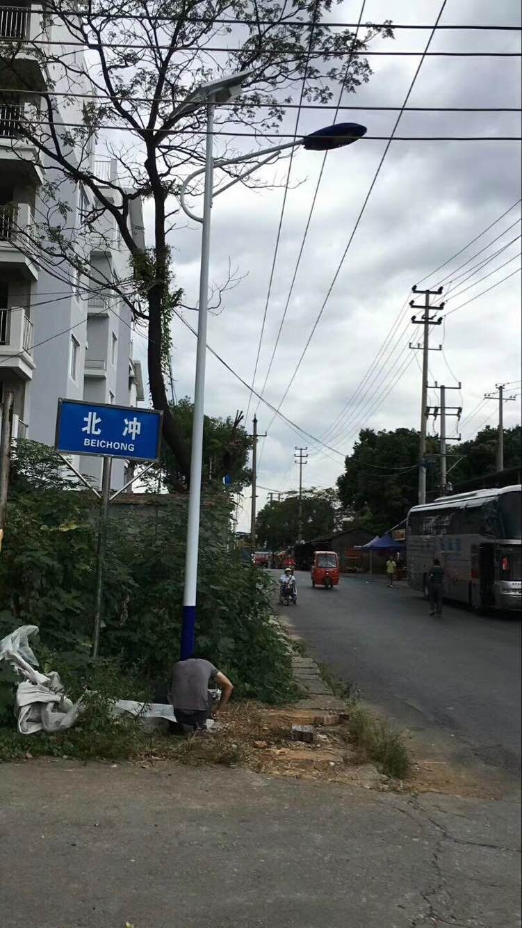 led太陽能路燈安裝效果圖